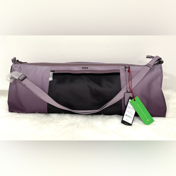 BNWT Tumi Voyageur Kauai Yoga Rucksack Convertible Duffle bag - Picture 8 of 13